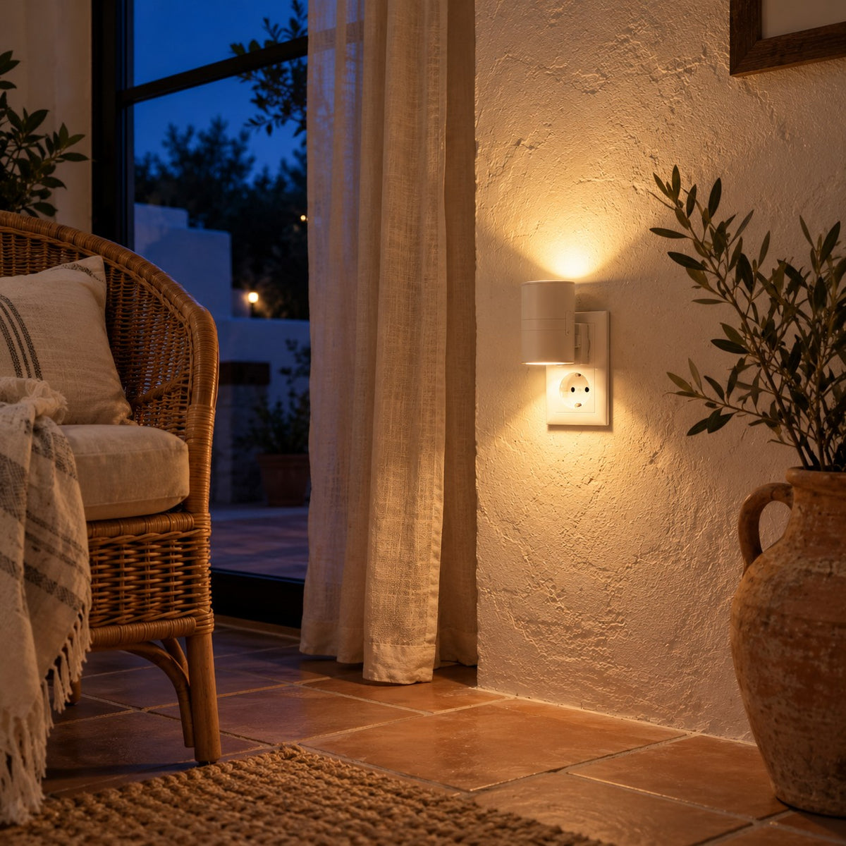Smart LED-vägglampa med ljussensor